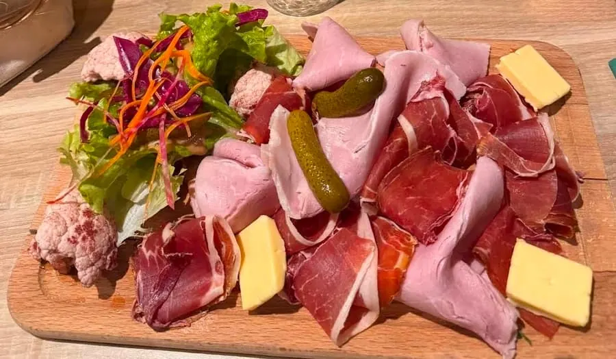 Planche charcuterie Maison Baud