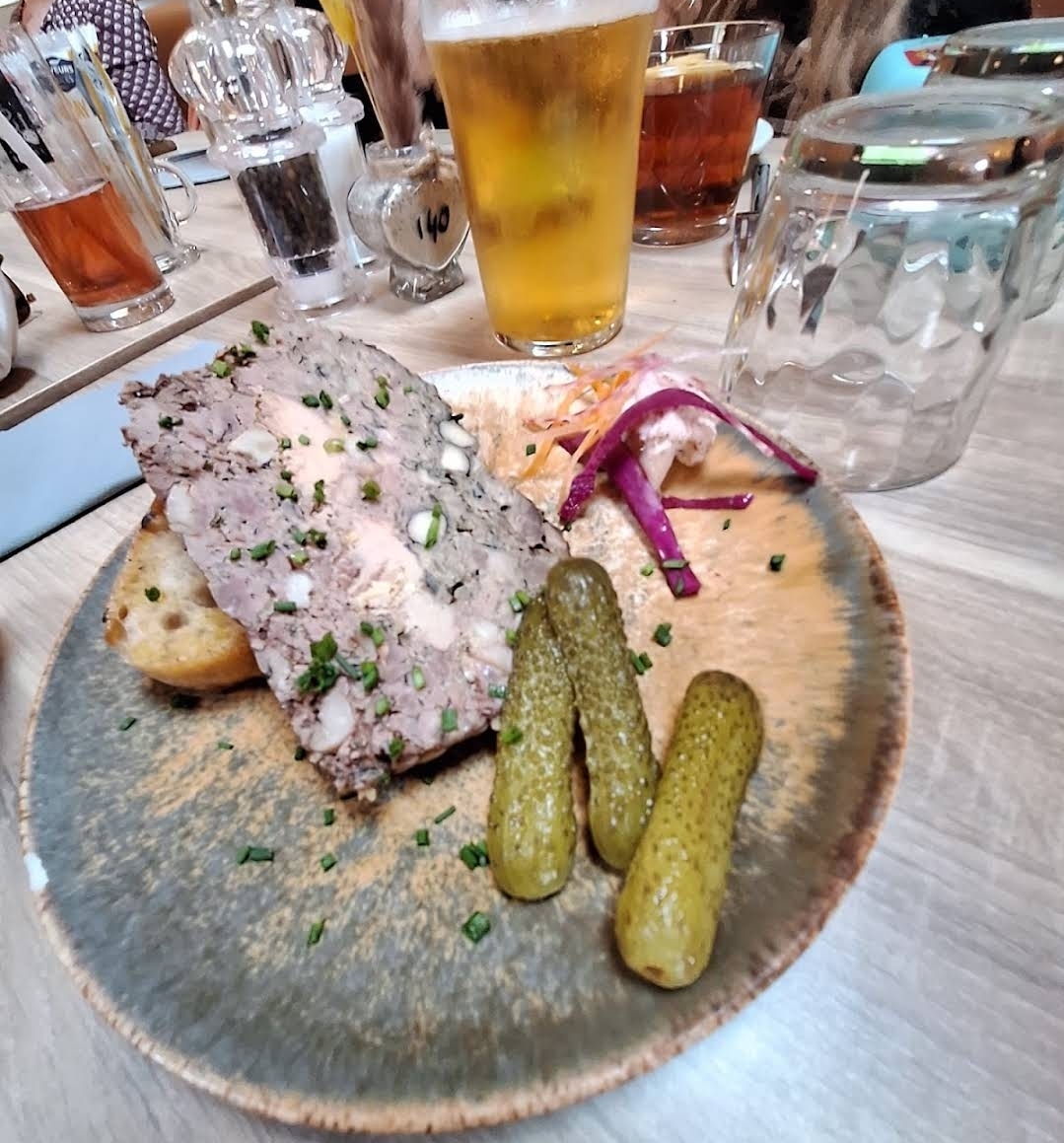 Terrine de canard au foie gras